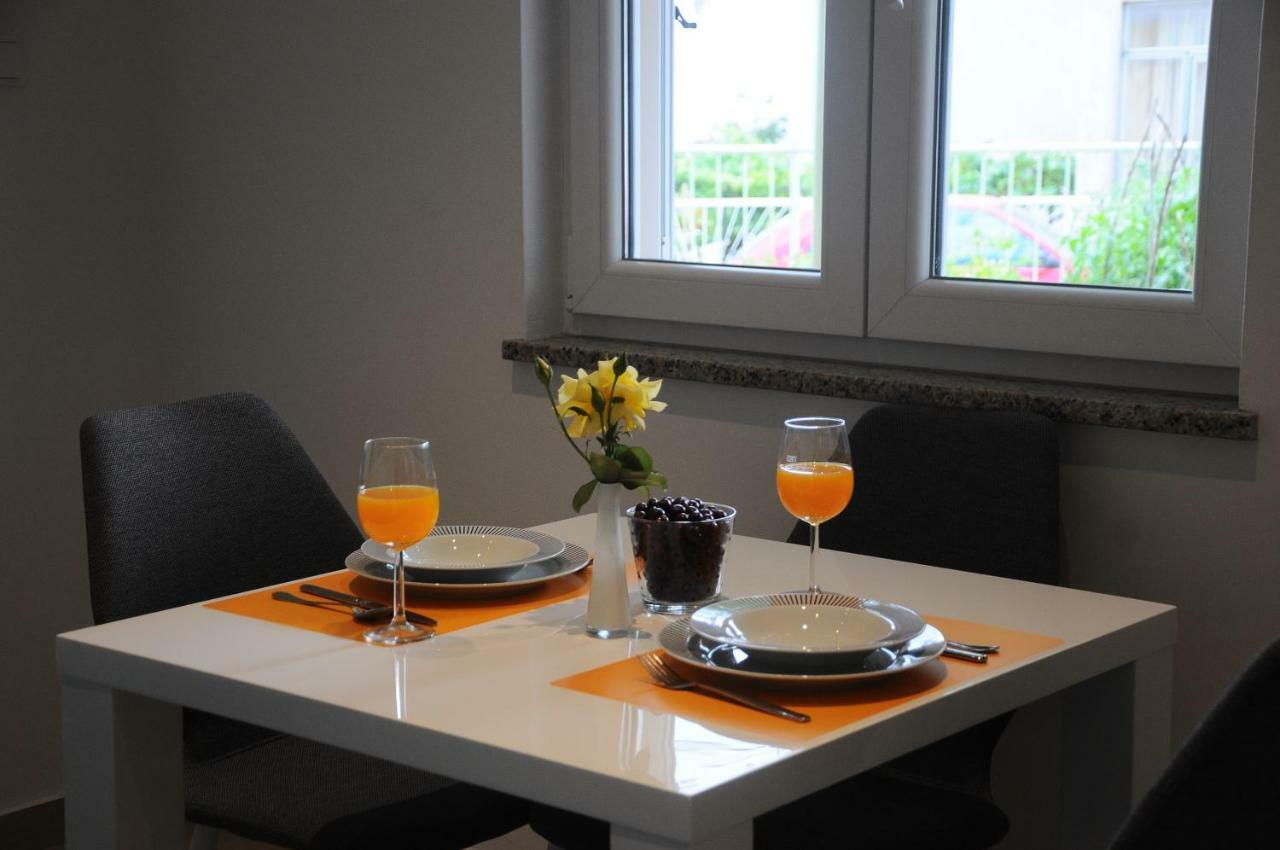 Apartment Aria With Private Parking Сплит Екстериор снимка