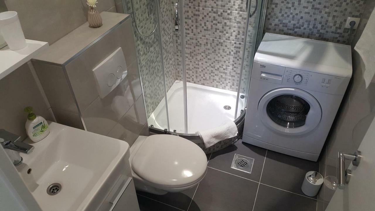 Apartment Aria With Private Parking Сплит Екстериор снимка